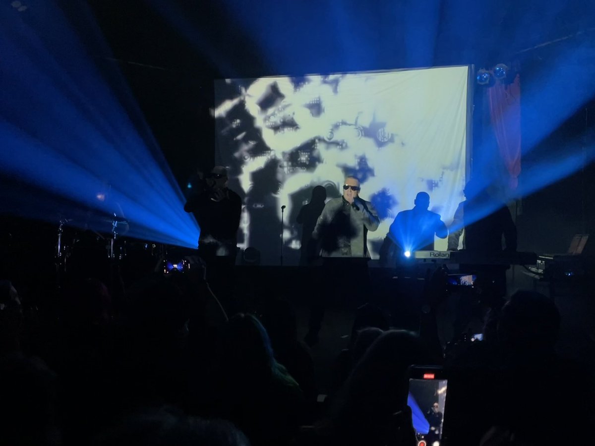 jasonhanleyrock's tweet photo. Saw the legendary Front 242 last night @MrSmallsTheatre #MoveTheBody #headhunter #ItFlys https://t.co/SggXi6Y5z3