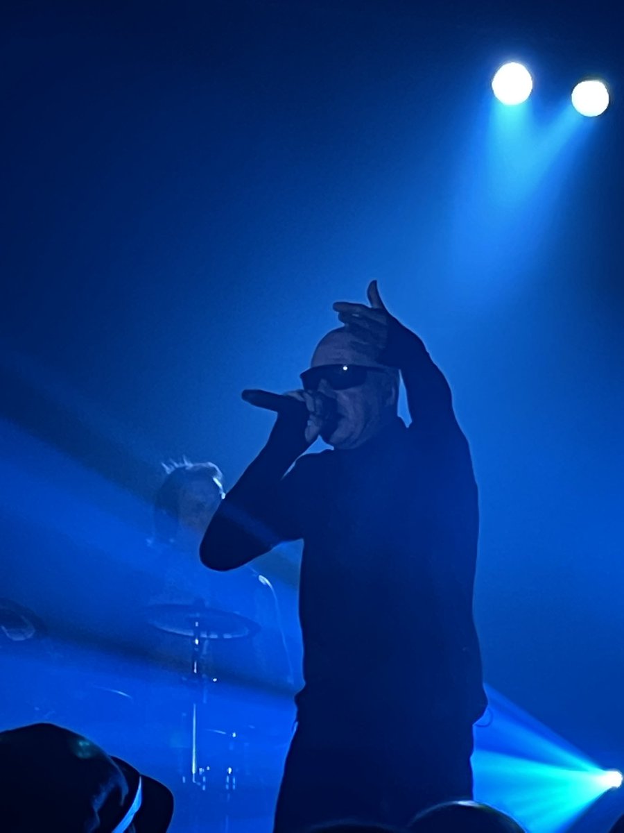 jasonhanleyrock's tweet photo. Saw the legendary Front 242 last night @MrSmallsTheatre #MoveTheBody #headhunter #ItFlys https://t.co/SggXi6Y5z3