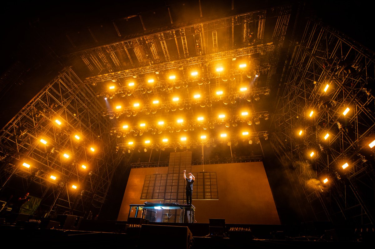 Milano Rocks tweet media