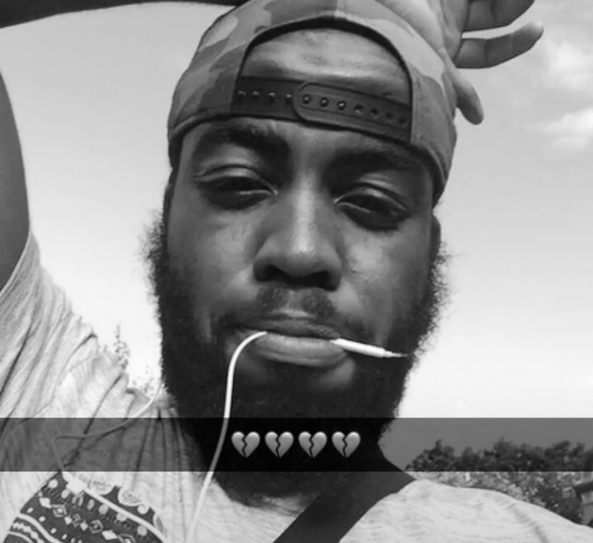 GENNASMALLZ's tweet photo. One Yout That ALWAYS Show Me Respect N Support Man … Only Fount Out We Shared EarthStrong This Year … #FlyHighTwin #RIPKobi 💙🤞🏽 https://t.co/eu8L6yEvi7