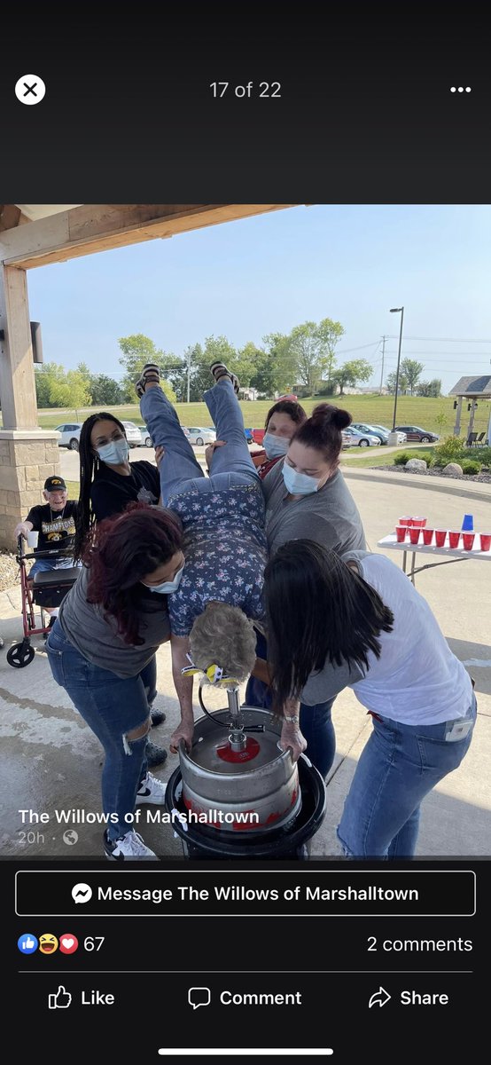 liverachie98's tweet photo. No age limit for a keg stand! Iowans take the Cy-Hawk game seriously 👏🏼 #cyhawkgame #gohawks https://t.co/wCFRjnivcZ