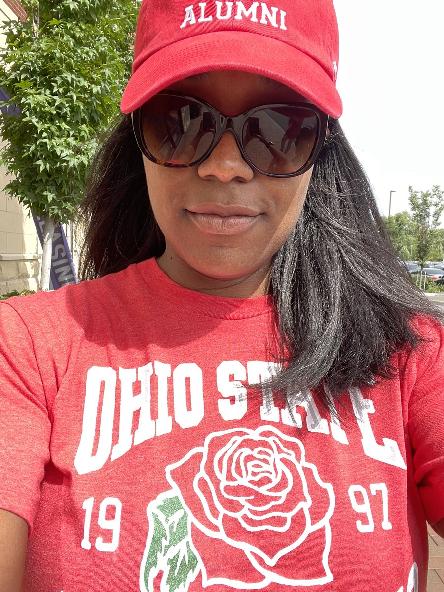 pdcwala's tweet photo. #BuckeyeNation #Winning #howitstartedandhowitsgoing 🙆🏾♀️-H https://t.co/BCgkvXTHCg