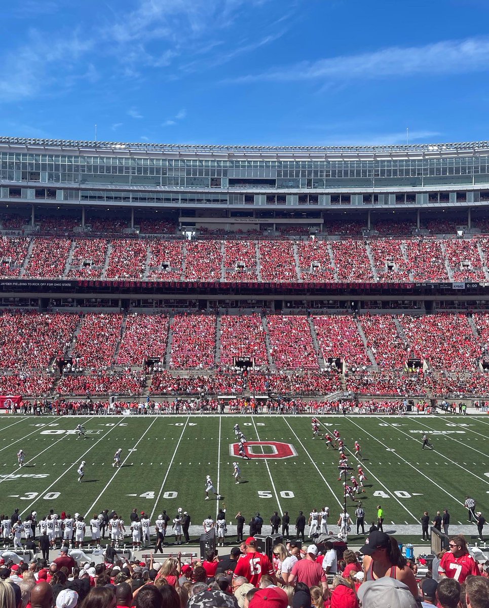 pdcwala's tweet photo. #BuckeyeNation #Winning #howitstartedandhowitsgoing 🙆🏾♀️-H https://t.co/BCgkvXTHCg