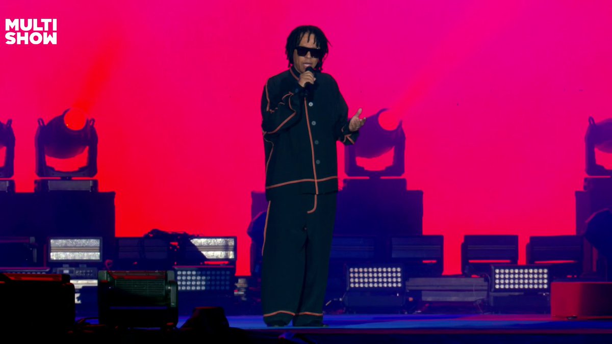 golittlecrazy's tweet image. #DjavanNoMultishow