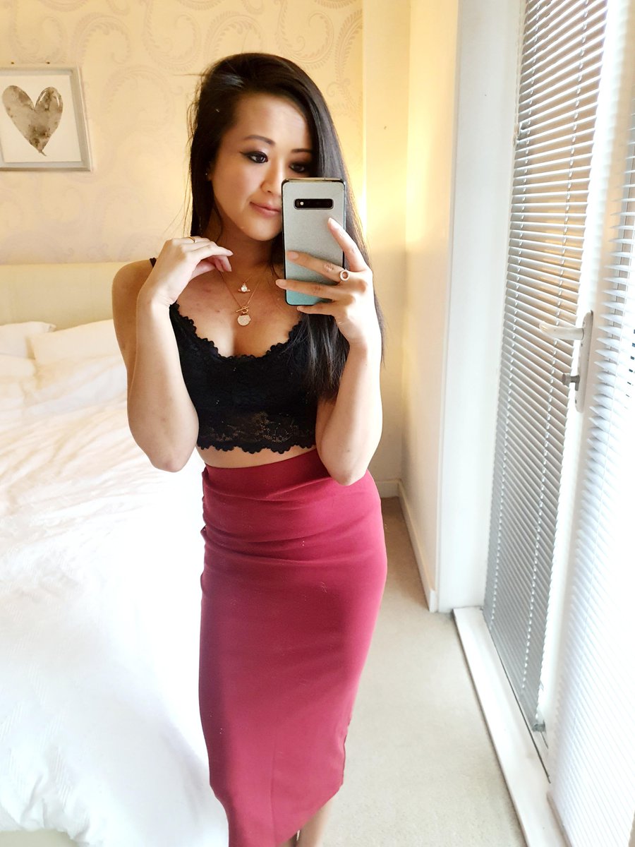 SheiWiTu's tweet photo. Is this outfit cute enough for my friends hen party today?: submitted by  /u/lexileehere  
 [link] [comments] https://t.co/mYFWJGk9RO [Girls Next Door] https://t.co/YROqjtj06Y