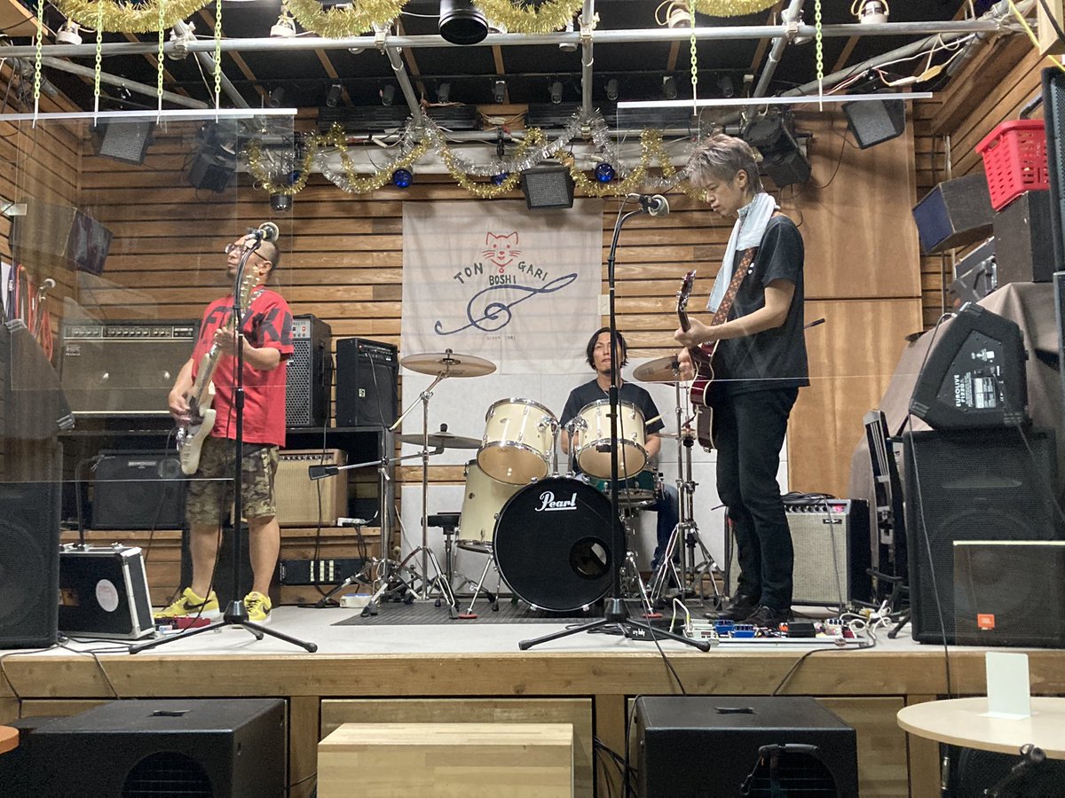 BugGround's tweet image. 今日は長崎！

ご連絡いただければチケット取り置きいたします😊

2022.9.11(日)
長崎 諫早studio裸蛇

『裸蛇LIVE』

赤猫(福岡) / BUG(佐賀) / 脱線ジョン / Grass-Hopper / LEARNIN&apos; / SEEK
open17:30 start18:00

前売￥2000 当日￥2500＋1drink

お待ちしております！