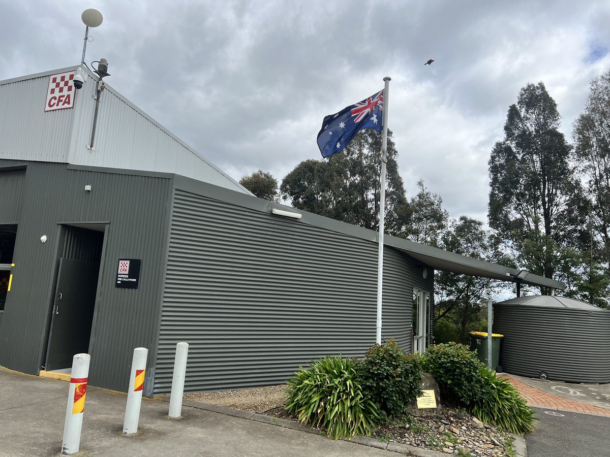 Today the  Flag has returned to Full Mast at Midday as the  Governor-General  announces the accession of King Charles III.
The Flag will be returned to half-mast after dusk acknowledging a period of mourning following the passing of Queen Elizabeth II.

Long Live the King