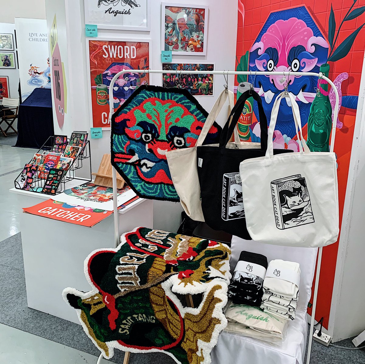satittangstudio's tweet photo. Last dat at BKKIF2022 🐲 Not many left! https://t.co/YusQn34pwX