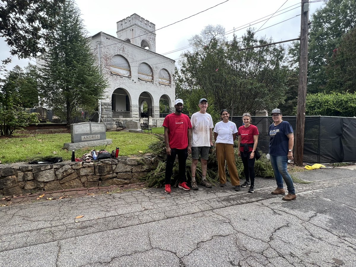 JMTBuzz's tweet photo. The My Environment Georgia #BofAVolunteers team were back volunteering @OaklandCemetery on their 2nd Saturday gardening. Teams landscaped around the bell tower, which is under renovation. We helped remove a hedge of a dozen large Rosemary bushes. https://t.co/mj0h9MqTCY