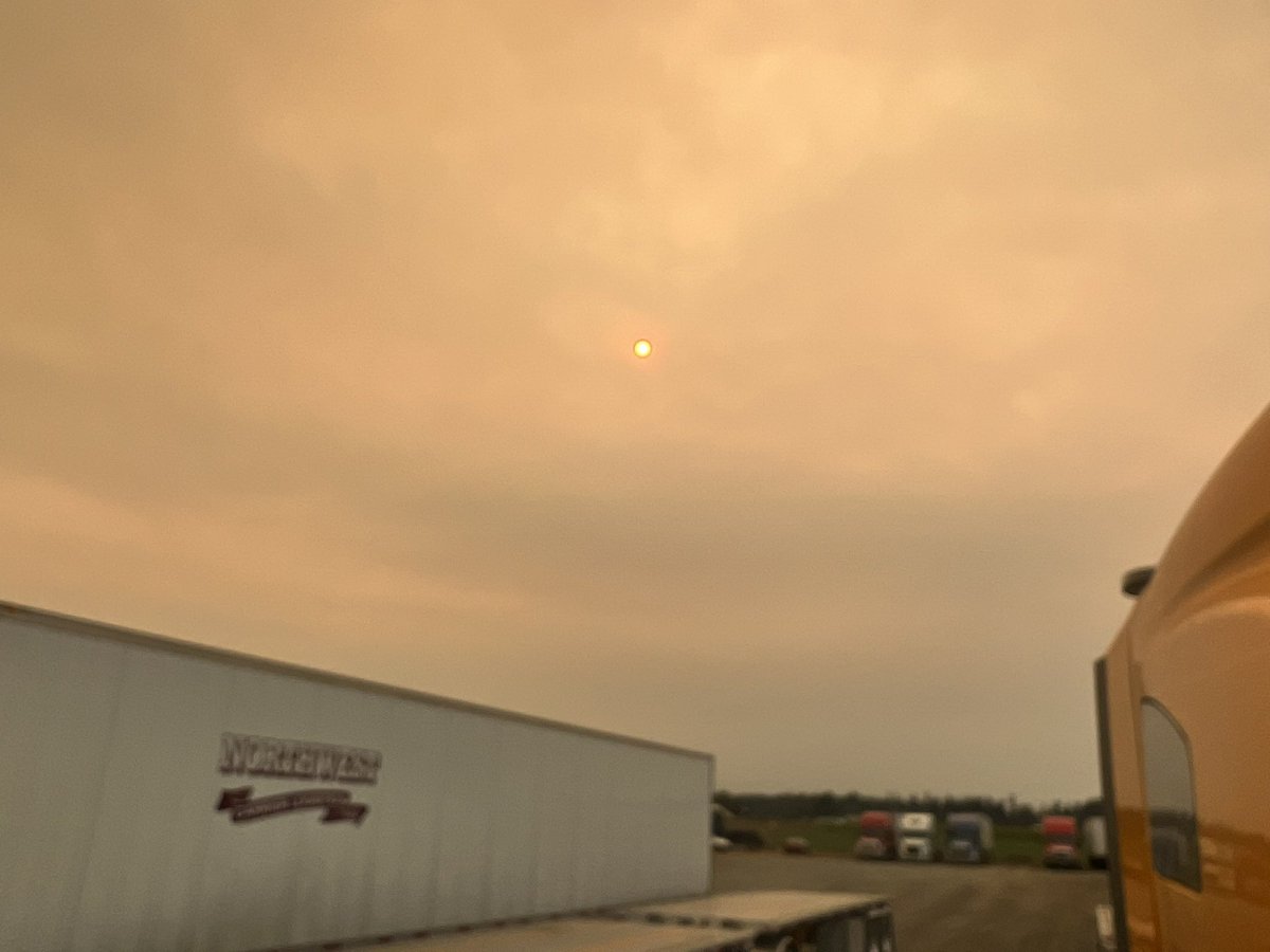 ldh462001's tweet photo. @pabloconrad @RandySmall @BellinghamKOMO @komonews @KING5Seattle North of Lynden https://t.co/Nyv3il7LLG