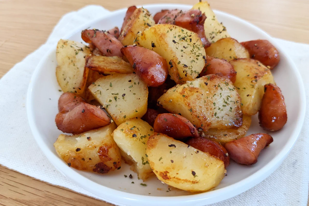 旨味と塩気が最高！コンソメ味のジャーマンポテト。