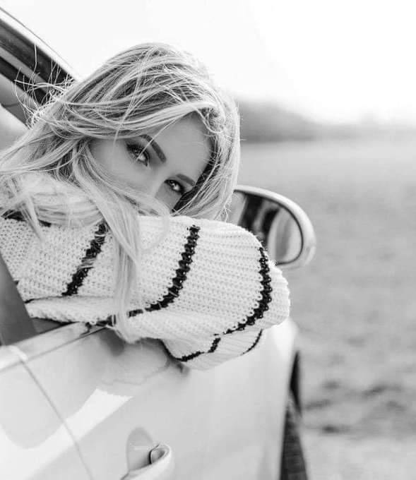 ADauntingLife's tweet image. Psst.