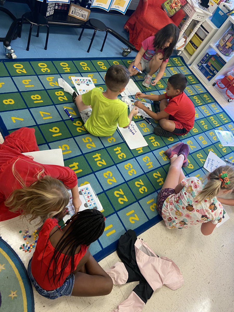 Collaborative math partnerships on the 7th day of school last week. We did not let Pigeon drive the bus, but we did decompose the teen numbers to help him load the bus <a href="/wsfcs/">WS/FC Schools</a> <a href="/VMSTheMathLady/">Velvet M. Simington</a> #viennatigers