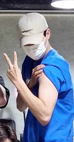 A_BlueMoon08's tweet photo. Well hello Baek 💪!!
🤩Maknae Flex💪 !! 🧡
#멋진녀석들 #gretatguys
#baekgyeol #백결
#jungsemin #정세민
#innocentguy
#maknae https://t.co/P2Lh53QdQx