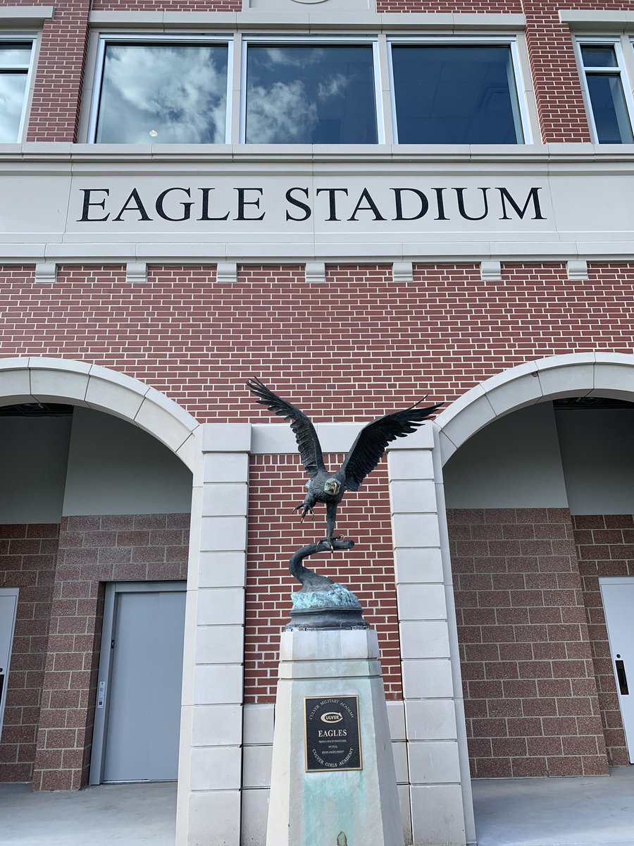 VGray699's tweet photo. I mentioned on our broadcast how cool the new press box at Culver is.  Will be state of the art, once complete.  
Some images: https://t.co/lLogByMATF