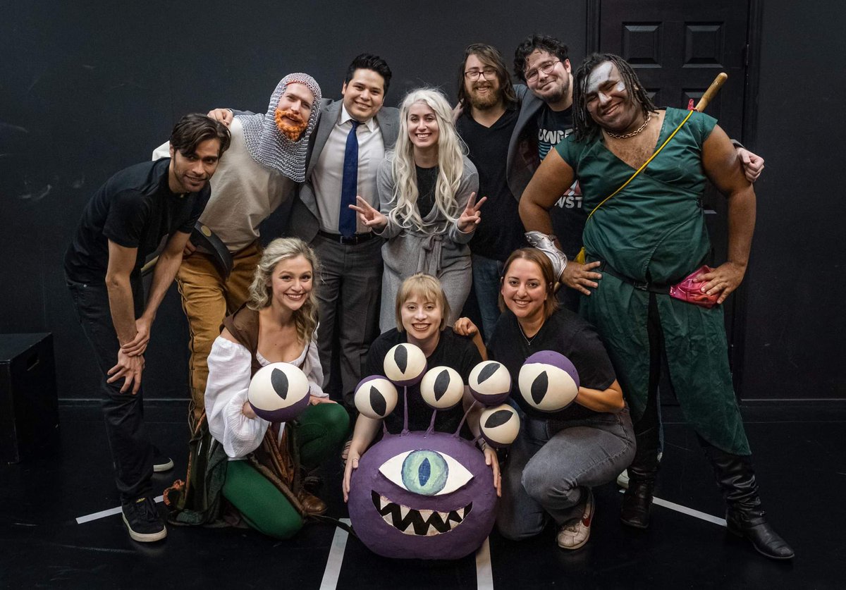 dingdangpod's tweet photo. Celebrating one year of shows!!! Quite a sight-er to behold-er!! https://t.co/Fr7dNUMxNz