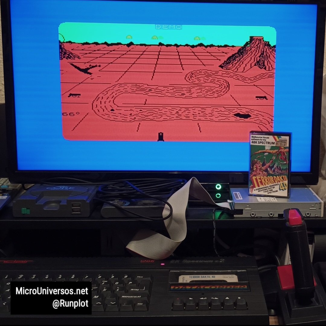 Runplot's tweet photo. Sesión de #retrogaming con un juego que fue espectacular en su momento usando no 3D, sino 4D !!! Así nos llegó el #TerrorDaktil4D de #BeamSoftware #MelbourneHouse en #ZXSpectrum !!!
#retrogamer #retrogames #Gamer #Gaming #games #80s #Nostalgia https://t.co/pqedPowels