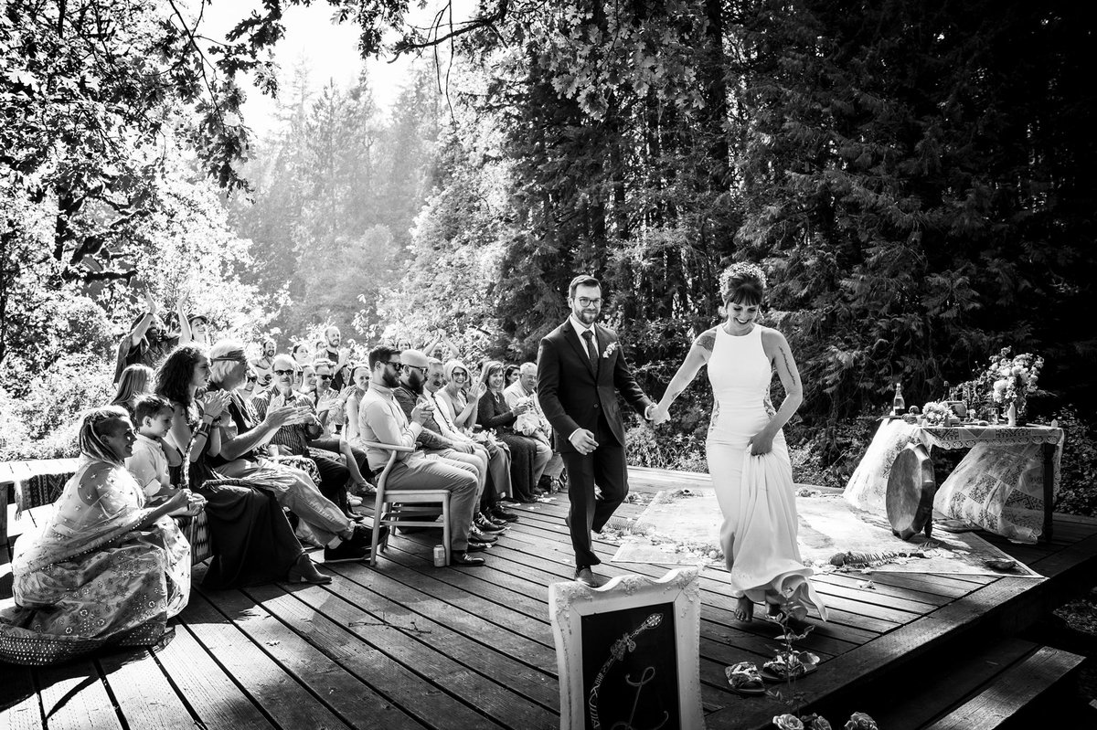 ammoncluff's tweet photo. Wedding day https://t.co/oOC1UV8z6E
