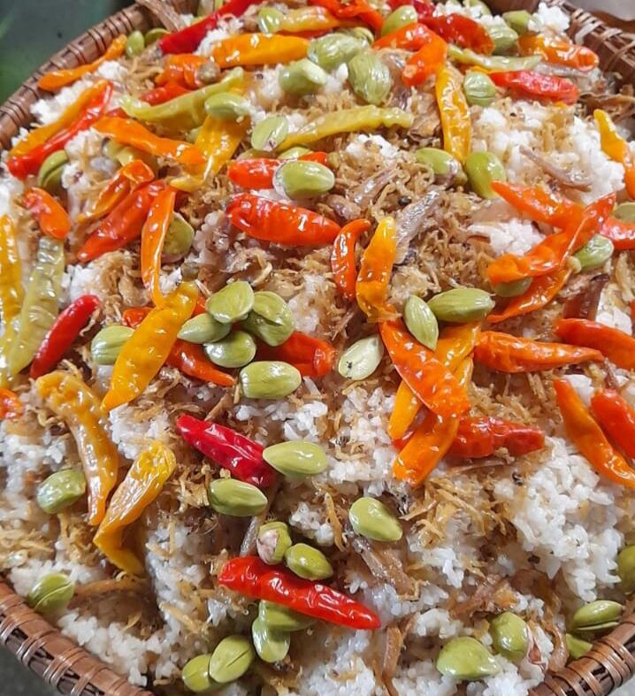 ShavinAnna's tweet photo. Cabe
Pedes..
#StaySafeStayHealthy
#iloveindonesia
#localculinary
#hiduppenuhwarna
💙💙💙💙 https://t.co/NvsGziwOHo