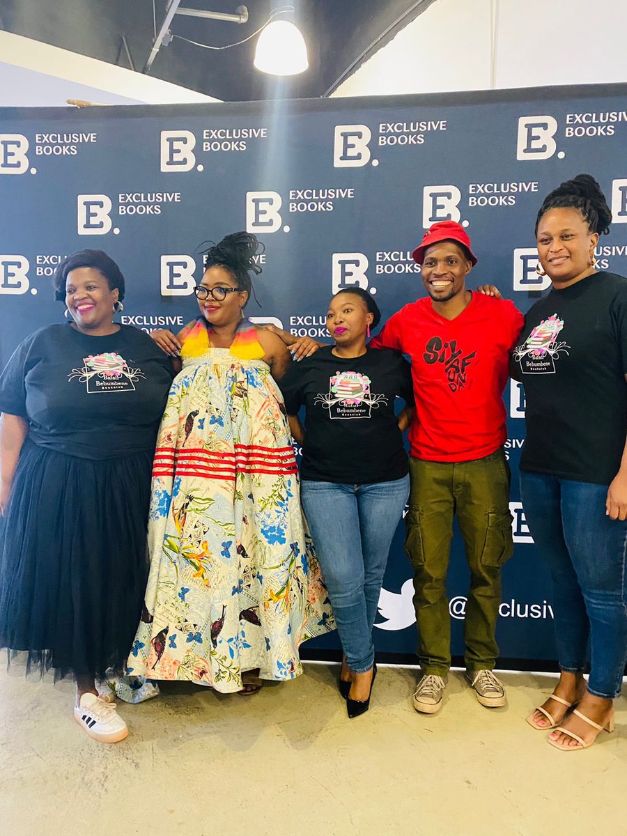 BafatiBebumbene's tweet photo. What a blast we had at the launch of The End by @dududube at @ExclusiveBooks Mall of the South, it was great to interact with the Mbuba wives @khumalo_busie @TakalaniM6 @Ntokozo_Books thank you for gracing us with your presence ❤️ https://t.co/TdKX60qNgy