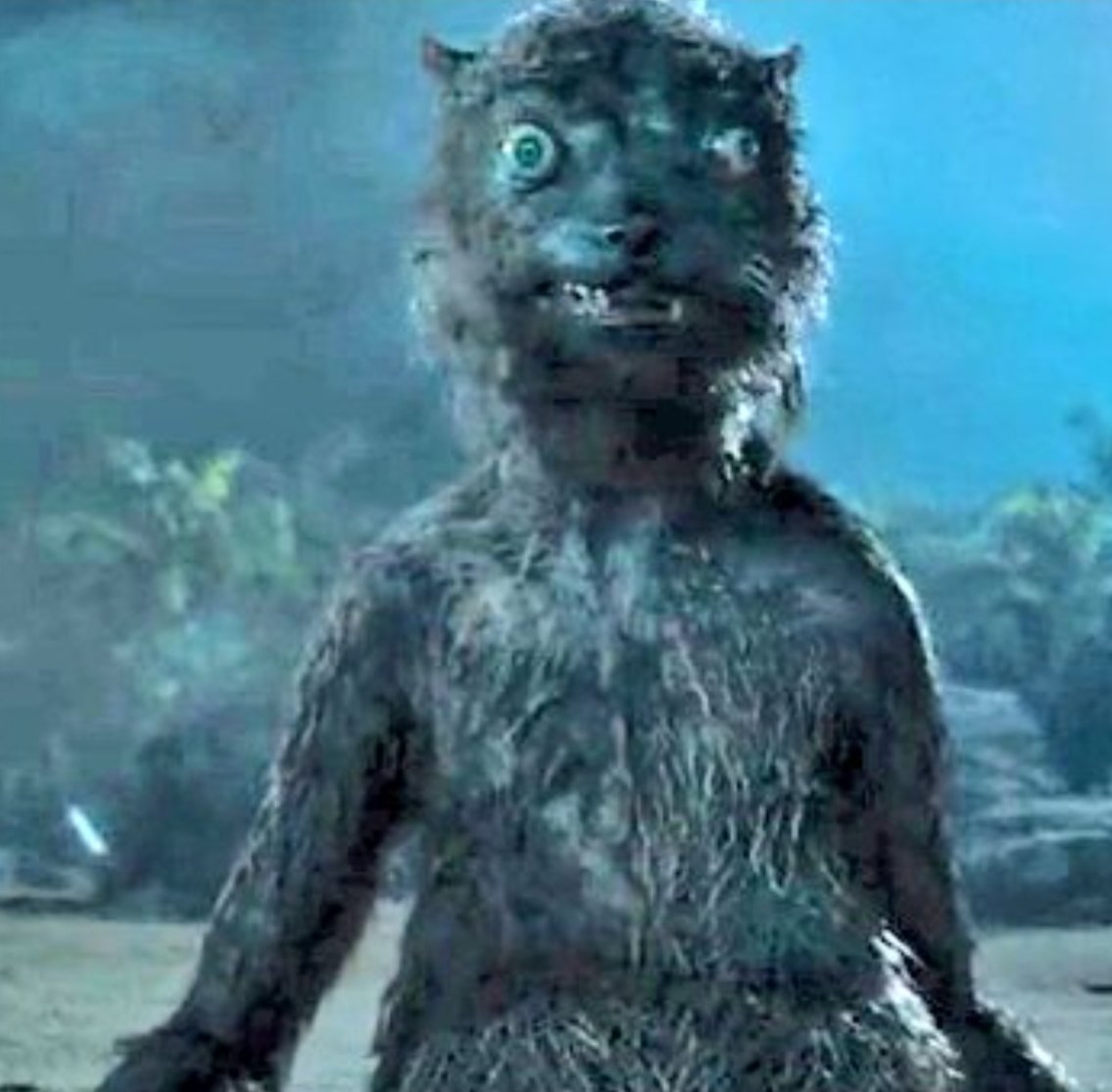 SSteerpike's tweet photo. Strange choice for #RingsOfPower to cast such a recognizable actor to play the warg. https://t.co/hkZTzYZgfj