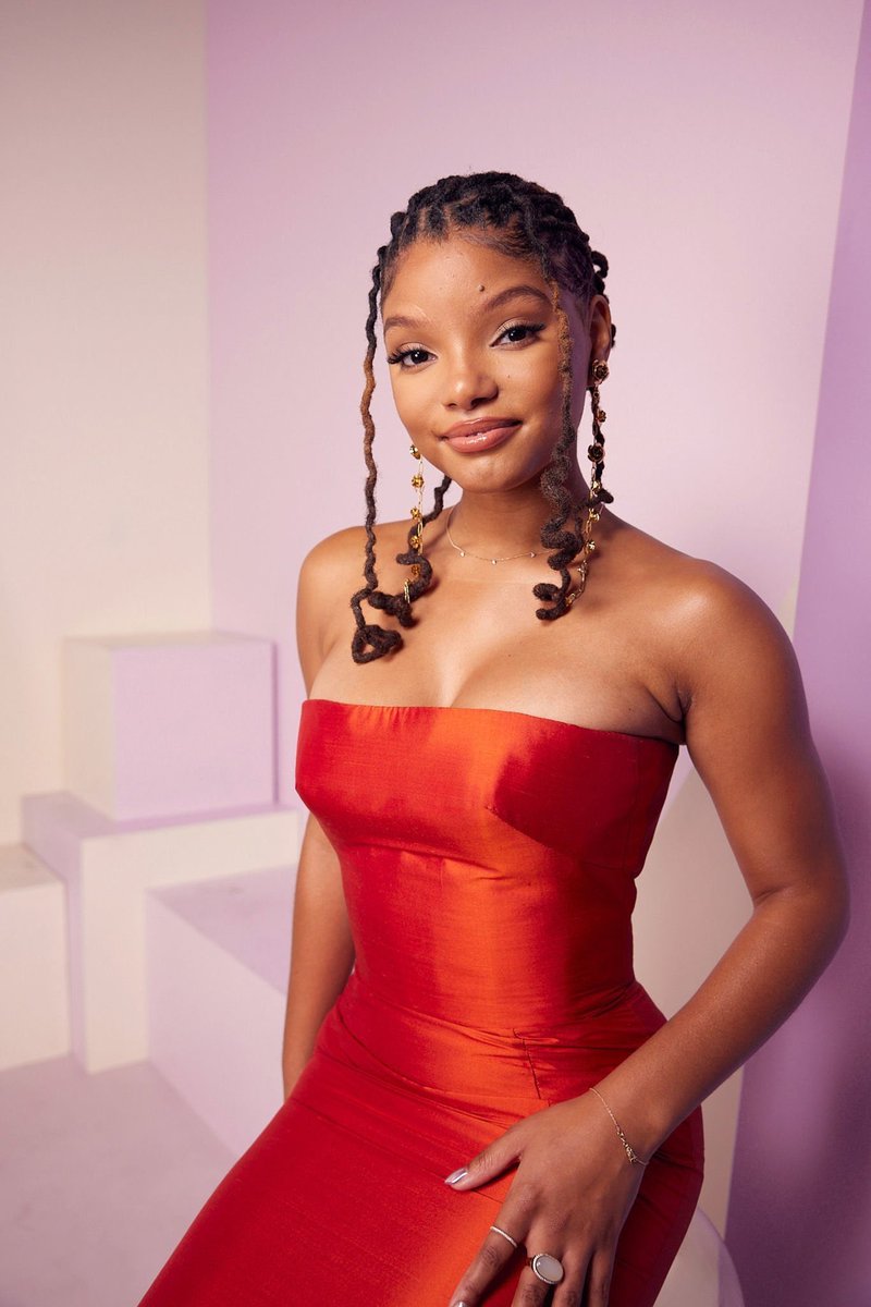 mefeater's tweet photo. Our Ariel 🧜🏽‍♀️ https://t.co/fYcHCxUQ7k