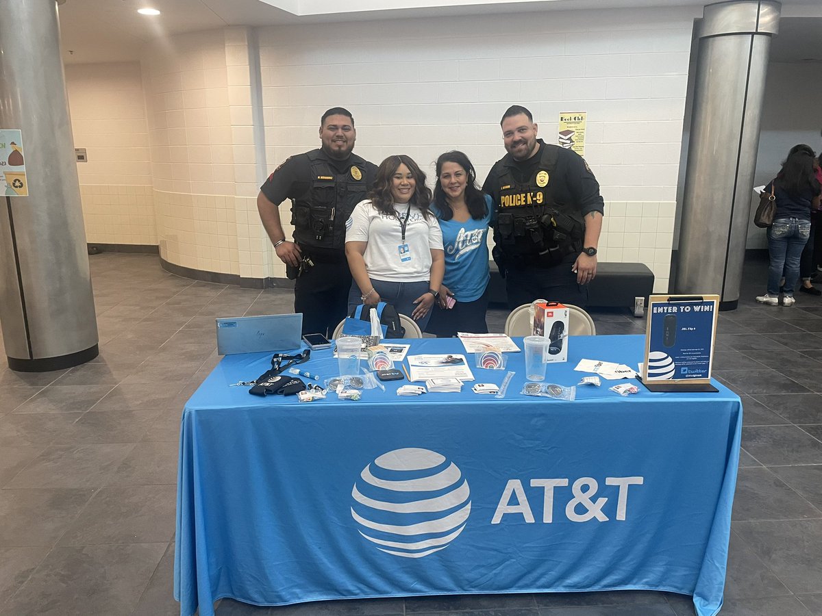 STX Signature Team (@stxsigteam) on Twitter photo Judge Lucita Bates Youth Summit was amazing! Signature Hunter <a href="/Christian_Crave/">Christian Cravens</a> with <a href="/Christi90365802/">Christina C</a> and our amazing boys in blue who helped support the event! Thank you Christina for the invitation it was truly an amazing experience! <a href="/LifeAtATT/">Life at AT&T</a> <a href="/ATTNEWS/">AT&T News</a> @LuisSilva_STX Judge Lucita Bates Youth Summit was amazing! Signature Hunter <a href="/Christian_Crave/">Christian Cravens</a> with <a href="/Christi90365802/">Christina C</a> and our amazing boys in blue who helped support the event! Thank you Christina for the invitation it was truly an amazing experience! <a href="/LifeAtATT/">Life at AT&T</a> <a href="/ATTNEWS/">AT&T News</a> @LuisSilva_STX