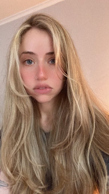 Weekends are for&hellip; https://t.co/cH4IsnObLC<a href="/tag/longhair"class="tags"><span>#longhair</span></a><a href="/tag/longhairfetish"class="tags"><span>#longhairfetish</span></a>