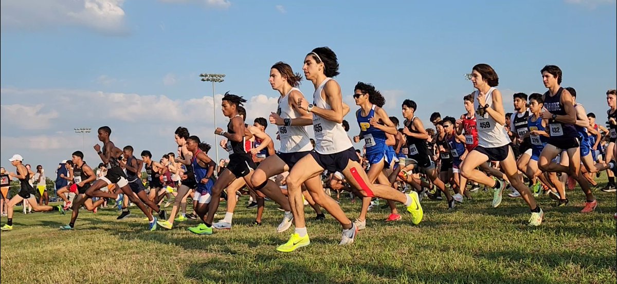 CarrejoToby's tweet photo. Pfluggerville ISD 2022. Another 3rd place finish this week with a time of 16:00.2, Love seeing the consistency this season. Next up McNeil Invitational ! https://t.co/6vQxKAPDnu