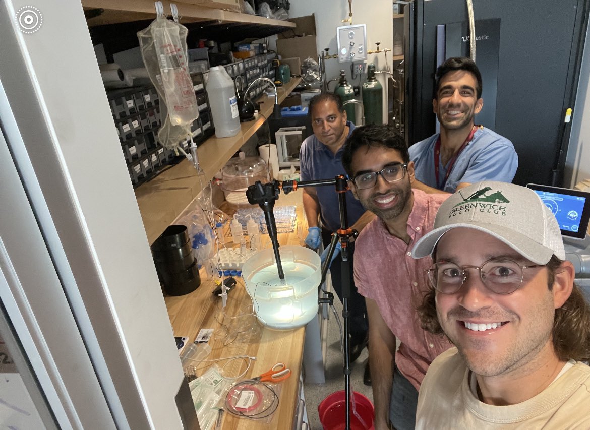 💥Stone Crushing Saturday Morning:
Mentor <a href="/shah_ojas/">Ojas Shah</a> in the <a href="/Columbia/">Columbia University</a> physics lab studying stone fragmentation ☄️ with residents from both <a href="/nyphospital/">NewYork-Presbyterian</a> campuses.

<a href="/miyadmovassaghi/">Miyad Movassaghi, MD MSc</a> <a href="/SriPingle/">Srinath-Reddi Pingle</a> <a href="/ColumbiaUrology/">Columbia Urology</a> 

#jeffjohnson <a href="/WCMUrology/">Weill Cornell Medicine Urology</a>