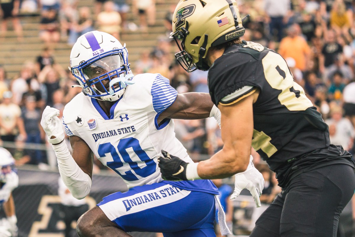 pinolaphoto's tweet photo. #4faves from the 2nd half of the @IndStFB game at Purdue today. https://t.co/dXGkmTwK9N