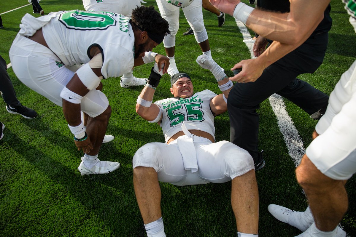 SholtenPhoto's tweet photo. Shots from @HerdFB's upset over No. 8 Notre Dame posted at https://t.co/cJASugCibt https://t.co/W80nbeIP1Y
