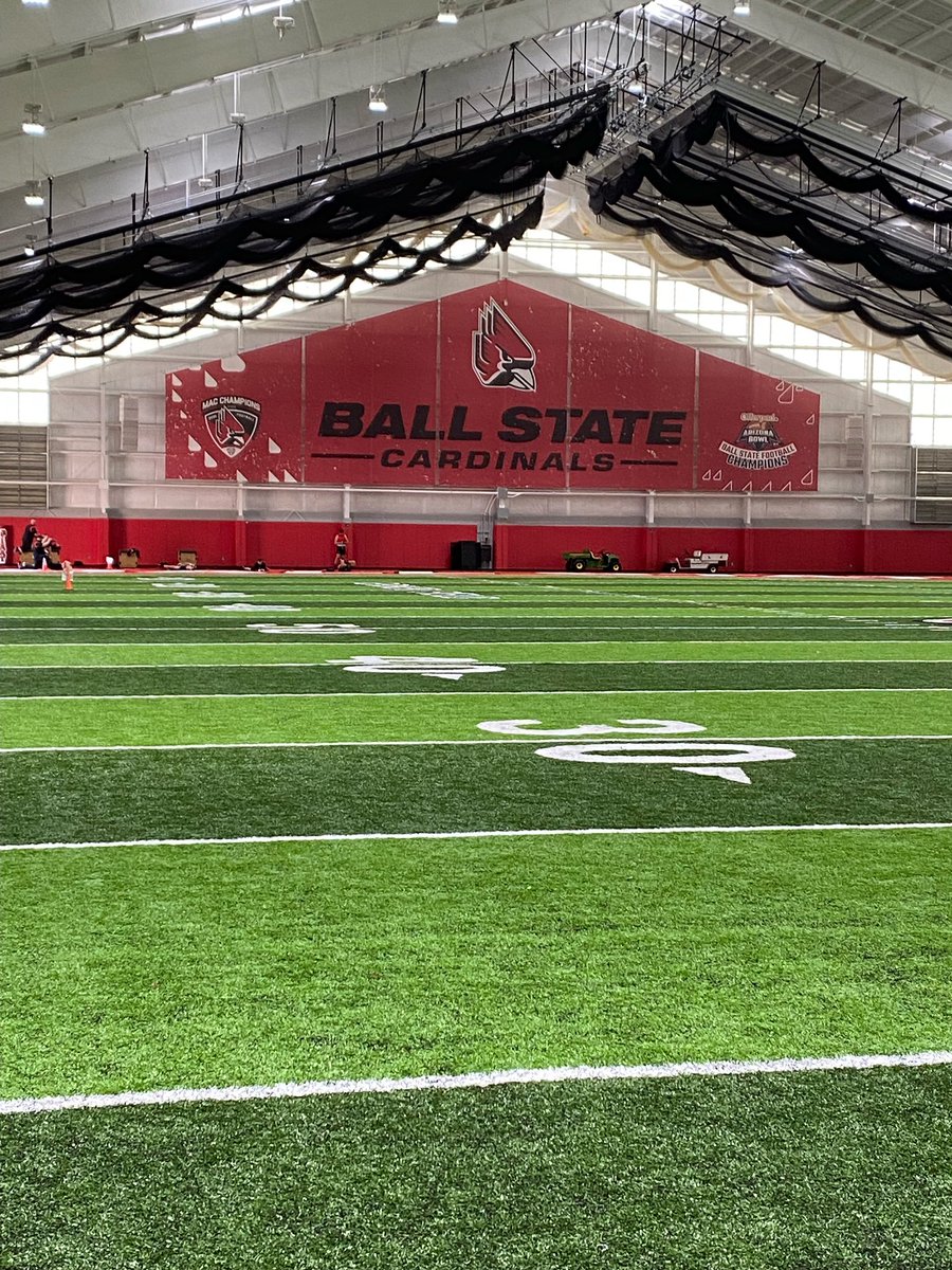 TylerBohn5's tweet photo. Had a great time at Ball State today! Huge thank you to @CoachAI for inviting me! Hope to be back soon. @CoryConnolly @BSUCoachNeu @CoachTomBolden @LakotaWestFB https://t.co/UsDsLncQlq