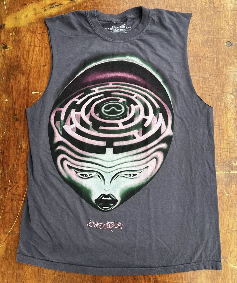 GagaMediaNet's tweet photo. New #ChromaticaBall merchandise! https://t.co/gySG7nNWZE