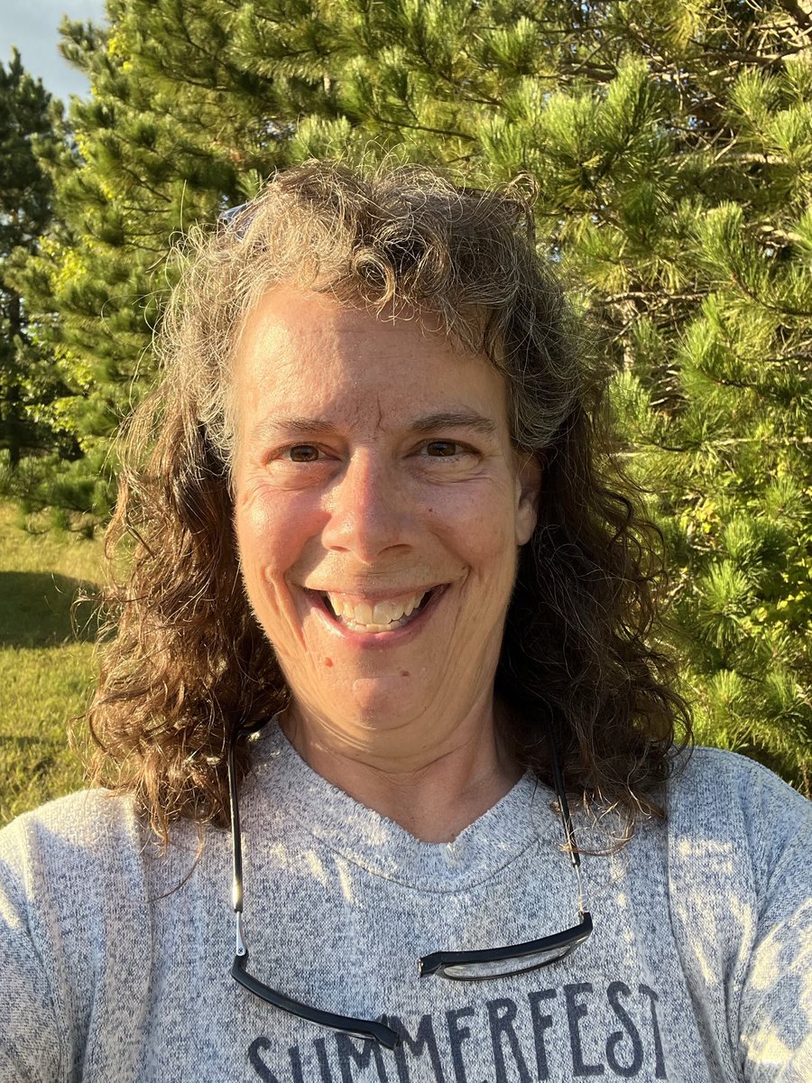 Debbie Russell Lawyer Turned Writer tweet media