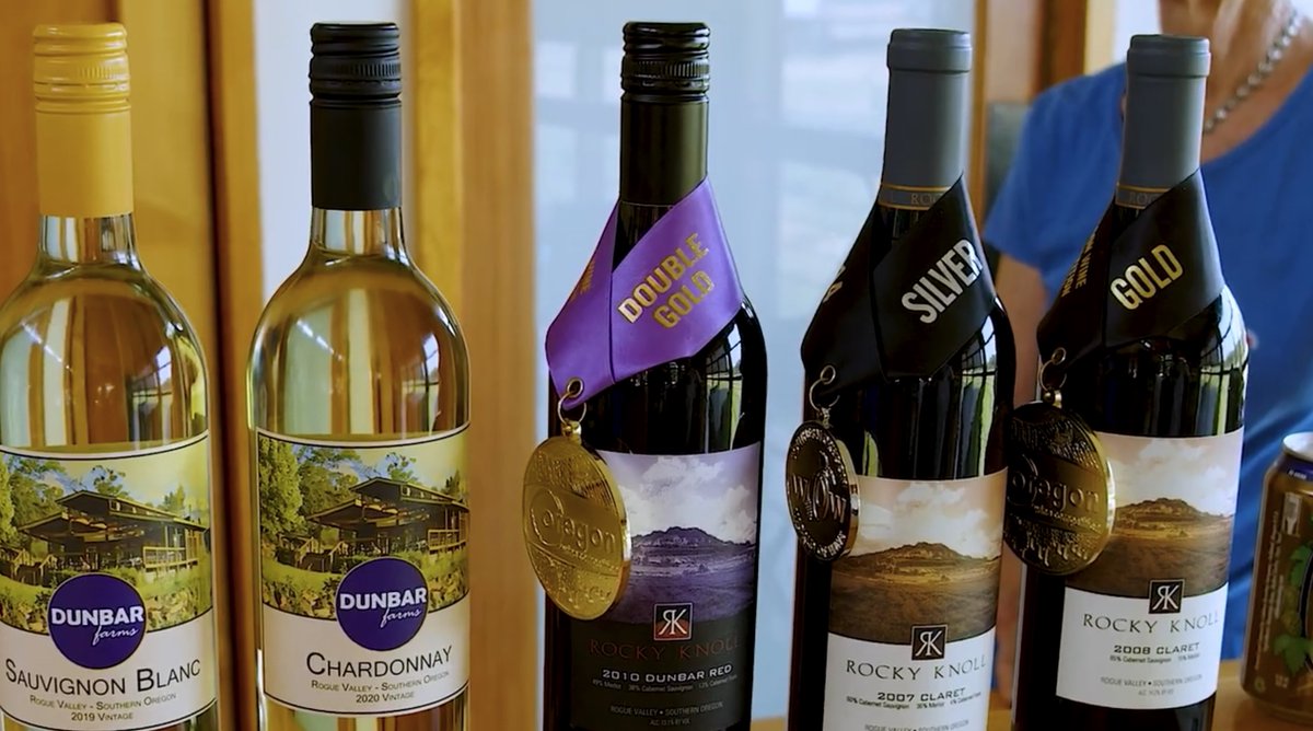 AllAcrossOregon's tweet photo. Dunbar Farms has a vineyard, tasting room serving their Rocky Knoll wines along with lunch &amp; dinner, an honor barn for their locally farmed goods, and live music in their outdoor venue when the weather is good. 

Watch this clip from Season 1:
https://t.co/iaTSCNaN6o https://t.co/RbbRhBxrJZ