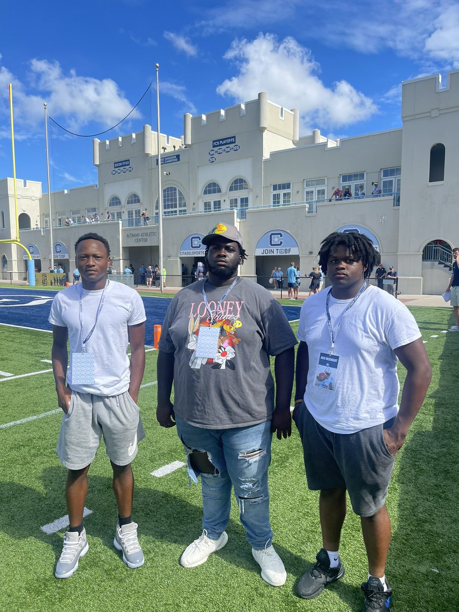 Had a great time and enjoyed the game! Thanks to <a href="/CitadelFootball/">The Citadel Football</a> <a href="/CoachLSmitty/">Liam Smith</a> <a href="/CoachRboyd/">Ron Boyd</a> <a href="/CoachBake99/">Ronnie Baker</a> <a href="/CoachReynolds52/">Joshua Reynolds</a>