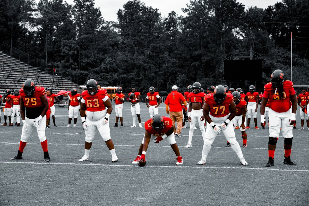 Jay_WilliamsIV's tweet photo. 🫣 very scary sight 500+ rushing behind us in 2 1/2 games https://t.co/2yXwD5nPpO
