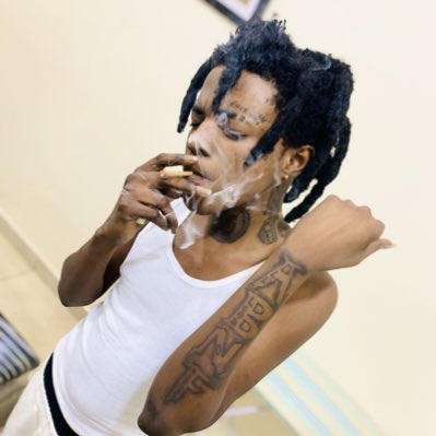 1800Emilo's tweet photo. #NewProfilePic #Abnfgang #Abnfgang⚔️ #Abnf NFL💤 https://t.co/o5S35htxFc