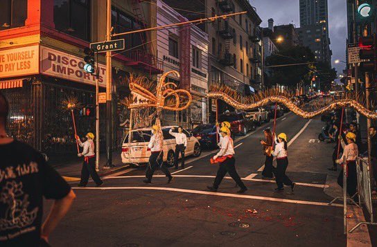 imjrgyybtia569's tweet photo. #2022SanFranciscoMidAutumnFireDragonDance #sf #sanfrancisco #bayareaweekendgowhere #bayareaweekendWheretogoontheweekend #weekendwaves #shanshan #sanfranciscoSanFranciscoChinatown #chinatown #firedragon #firedragondance #photography #midautumnfestival https://t.co/H2ttTcfwyN