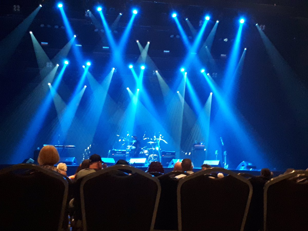 The crowd ready for a triple blast of rock tonight at <a href="/CasinoRamaLive/">Casino Rama Resort</a> with <a href="/saga_rocks/">SAGA BAND</a> <a href="/Prismtheband/">Prism</a> and <a href="/Trooper/">Trooper</a> all taking the stage.

📷: <a href="/MikeSFowler1/">Mike S Fowler</a>