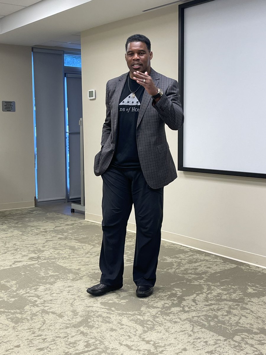 ABCofGA's tweet photo. We were honored to have @HerschelWalker at our Business Over Breakfast meeting! It is critical that we get @TeamHerschel elected to the U.S. Senate this November. #BuildingGeorgia
#ABCMeritShopProud https://t.co/bA9IFe4cwp