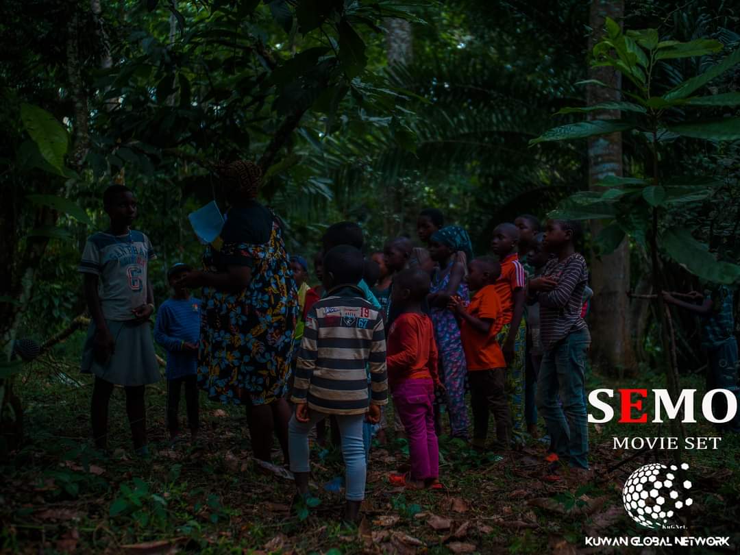 AstuteInk's tweet photo. @semo_movie #SEMO creating its mark on the Cameroon cinema landscape. Yet to be released but the impact is increasing daily. Watch out for this film on #PTSD suffered by kids in war zones.
@netflix @hulu @Disney
@FilmOneng @enews @UNICEF @UNICEFUSA https://t.co/tkl8pw1F0C https://t.co/8fm4QeZDCw