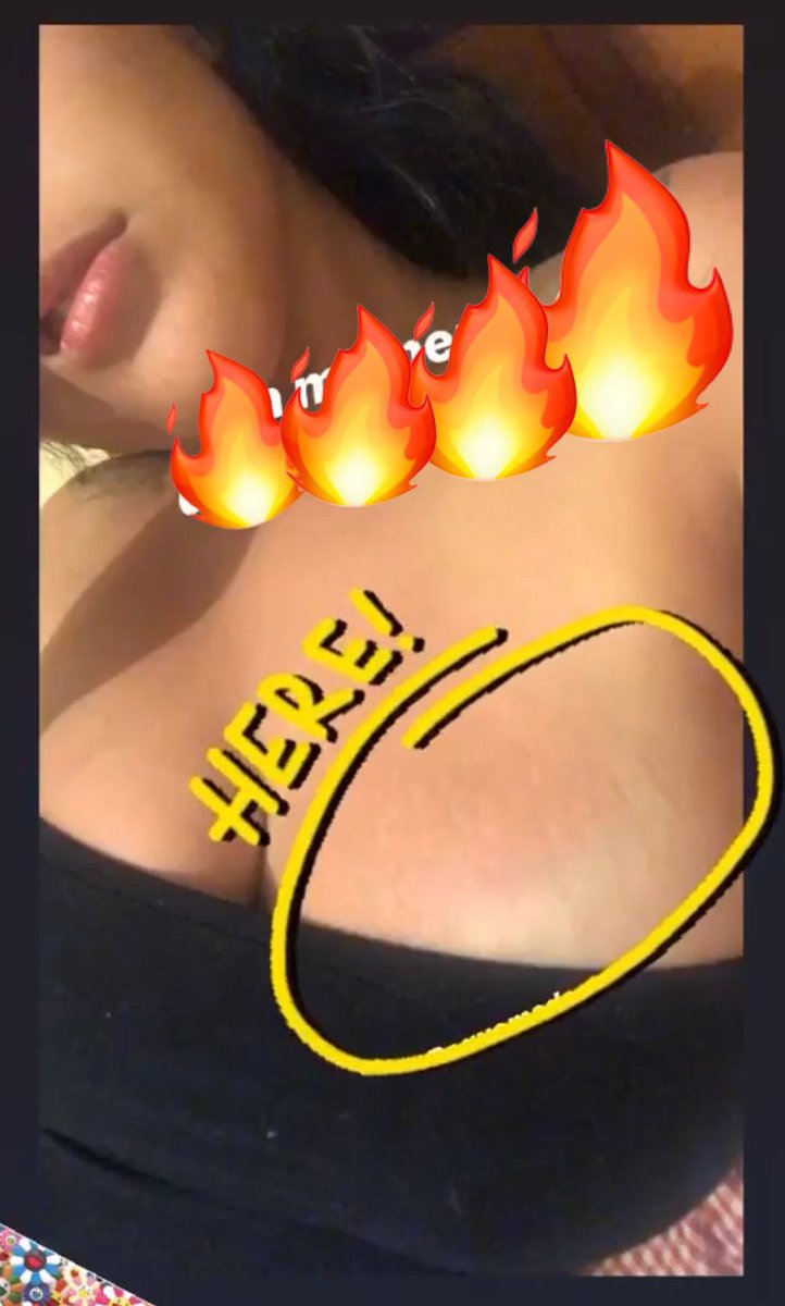 marisolvil33's tweet photo. Mi mejor amiga anda muy #HOT y en busca de chicos para platicar 🥵🥵 @ElaNasor 🥵🥵🥵
#hot #caliente #onlyfansbabe https://t.co/F3ErAu4gHQ