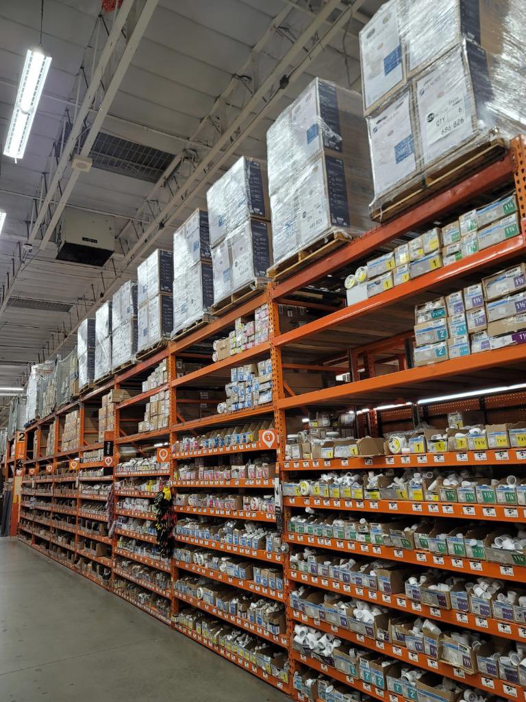 Cxm_BrianM's tweet photo. This is our pride. Each associate comes in with the mentality of being the best at what they do. They put the brand, safety, &amp; customers above all else. This is our promise. @likevike @AMCTHD @homedepotd174 @homedepot0609 @HomeDepot @WilliamHD1070 @chrisberghd https://t.co/4ymJtV9jgt