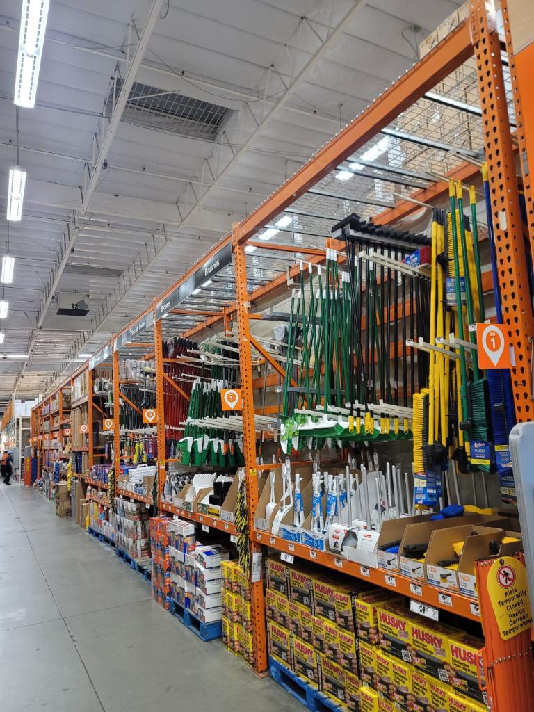 Cxm_BrianM's tweet photo. This is our pride. Each associate comes in with the mentality of being the best at what they do. They put the brand, safety, &amp; customers above all else. This is our promise. @likevike @AMCTHD @homedepotd174 @homedepot0609 @HomeDepot @WilliamHD1070 @chrisberghd https://t.co/4ymJtV9jgt