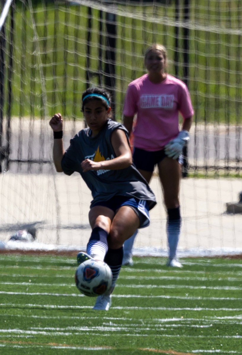 Player of the game today goes to <a href="/jimena27700257/">Jimena Estrada</a>! First goal of the season and then moved to lock down center back to complete the shut out!