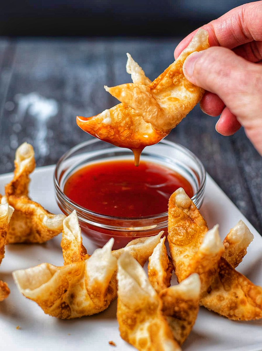MalayFoodHunter's tweet photo. Resepi CRAB RANGOON hanya guna 5 bahan saja.

Cicah pulak dgn sos thai. Fuhhhh layannn https://t.co/4f37hPAPZw