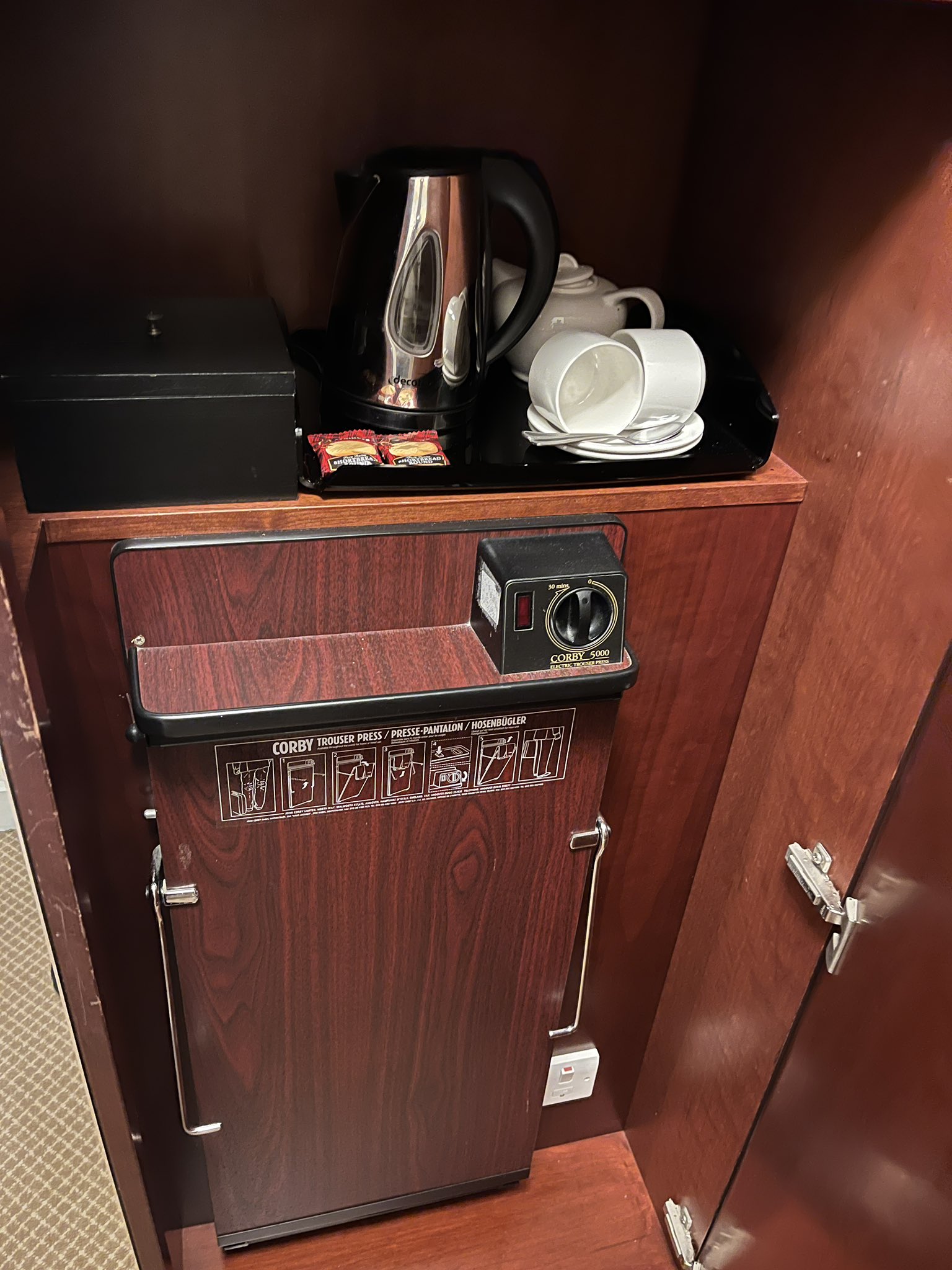 Trouser Press Australia Pty Ltd Melbourne VIC #15 Trouser Press Australia Pty Ltd Melbourne VIC