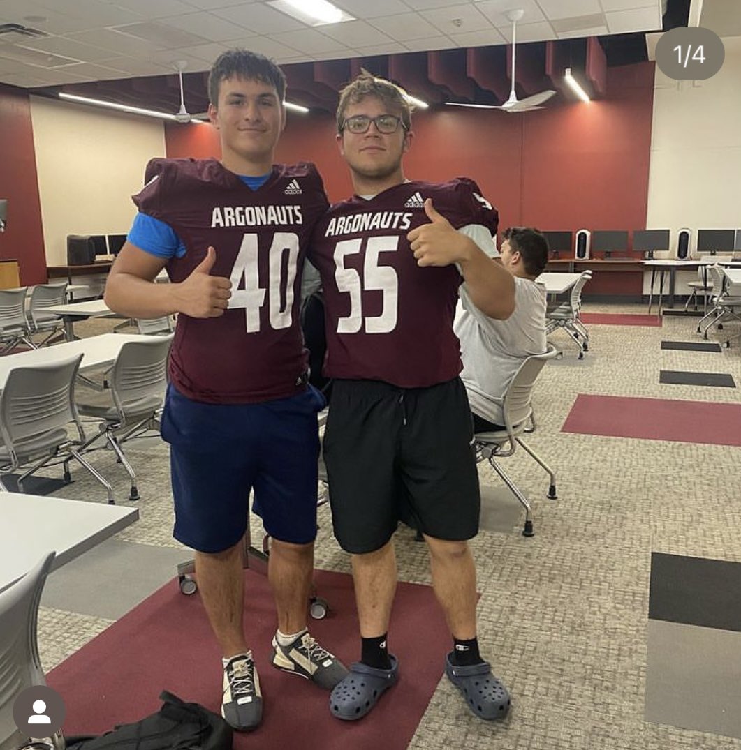 argohs217's tweet photo. Ron Moran Class of β88 sponsoring the team dinner his week for Argonaut football. #IAMARGO #argoalumni #argofootball #buildtheship
Repost @the_suykopath
@argo_football https://t.co/VWjRkBtnfK
